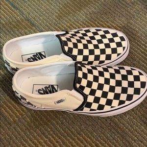 Vans slip on checkered
